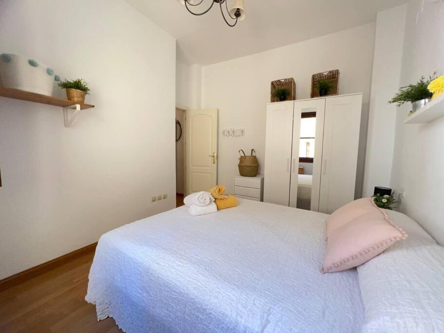 Apartamento Muy Centrico En Гранада Экстерьер фото