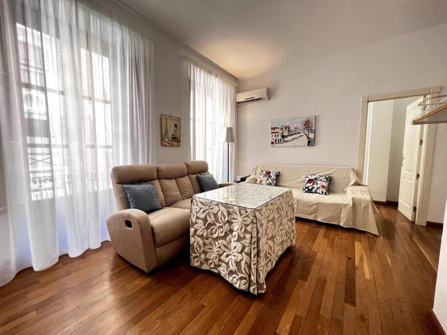 Apartamento Muy Centrico En Гранада Экстерьер фото